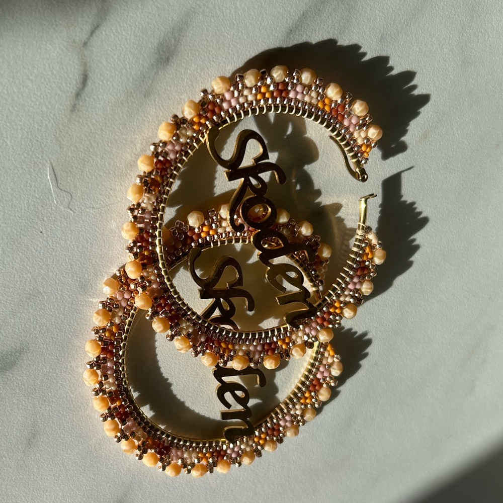 Beaded Indigenous Gold SKODEN Hoop Earrings - Picture 2 of 5